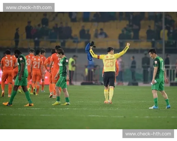 绿茵激战,谁主沉浮?恒大vs亚泰直播,一场不容错过的足球盛宴! 绿茵激战,谁主沉浮?恒大vs亚泰直播,一场不容错过的足球盛宴!